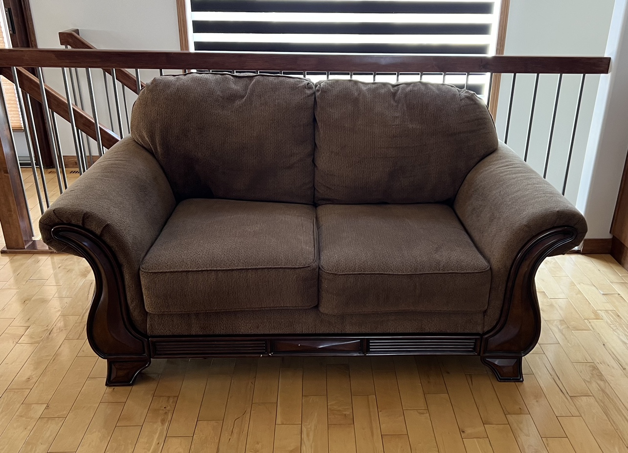 Brown Sofa and Love seat - photo 5