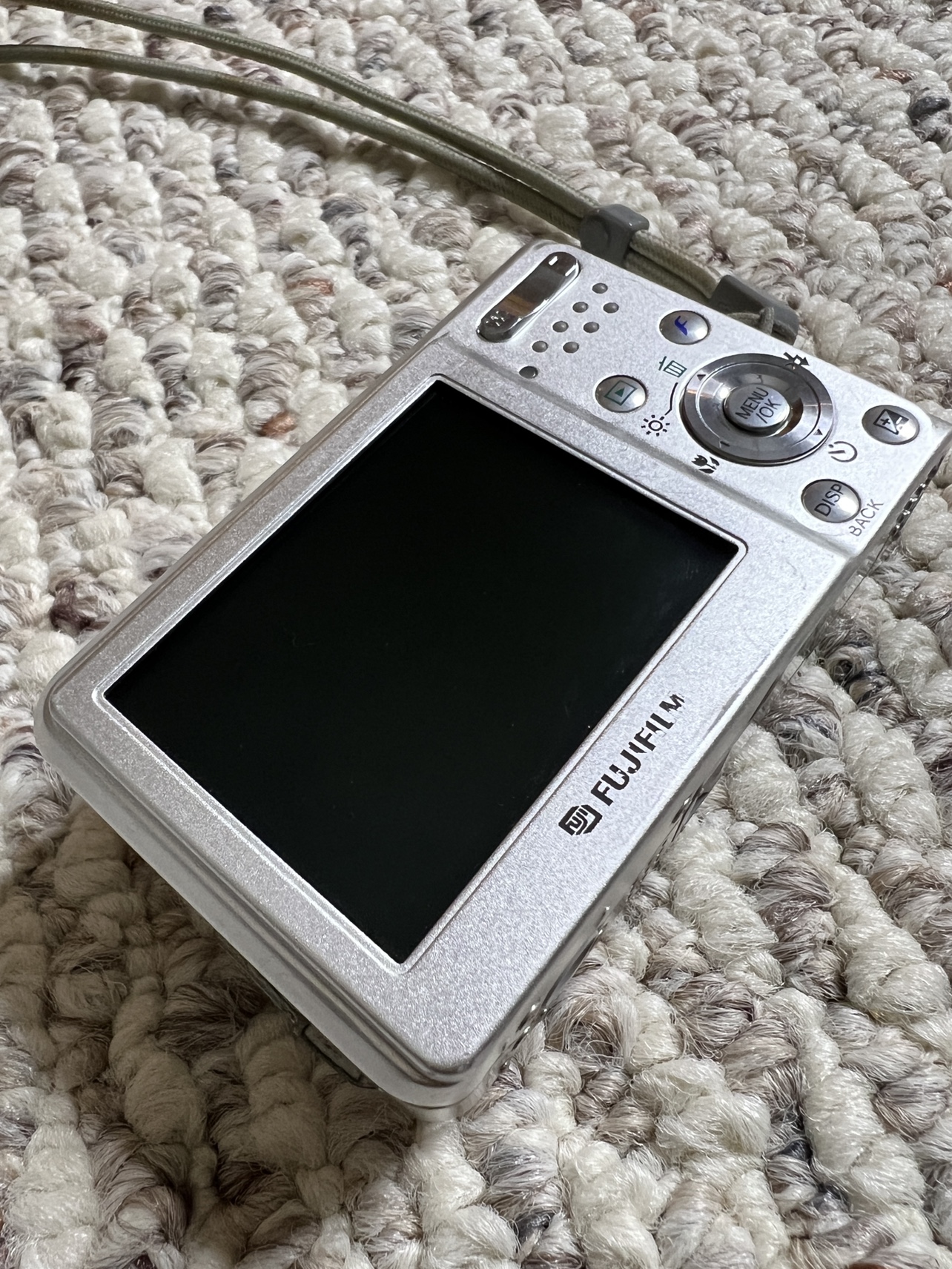 Fujifilm Finepix E510 Digital Camera - photo 5