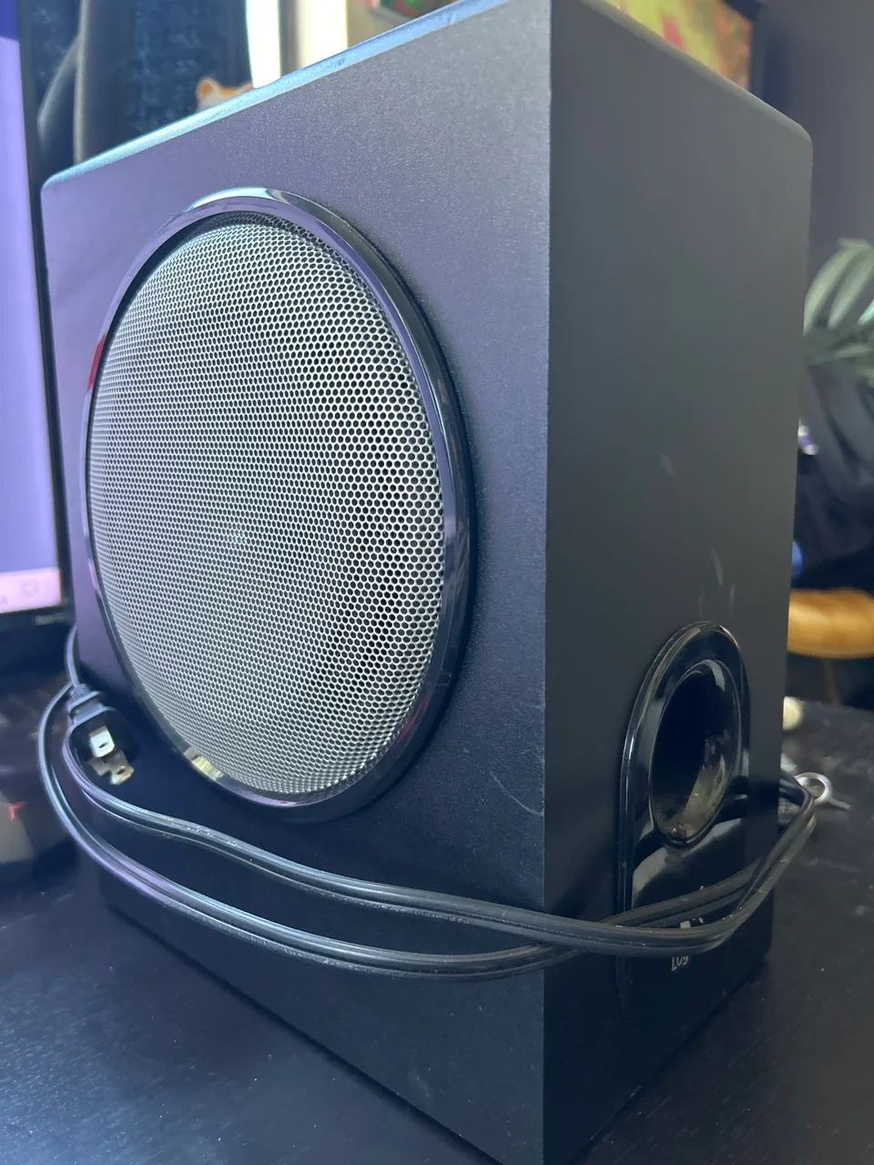 Logitech X-530 Subwoofer thumbnail