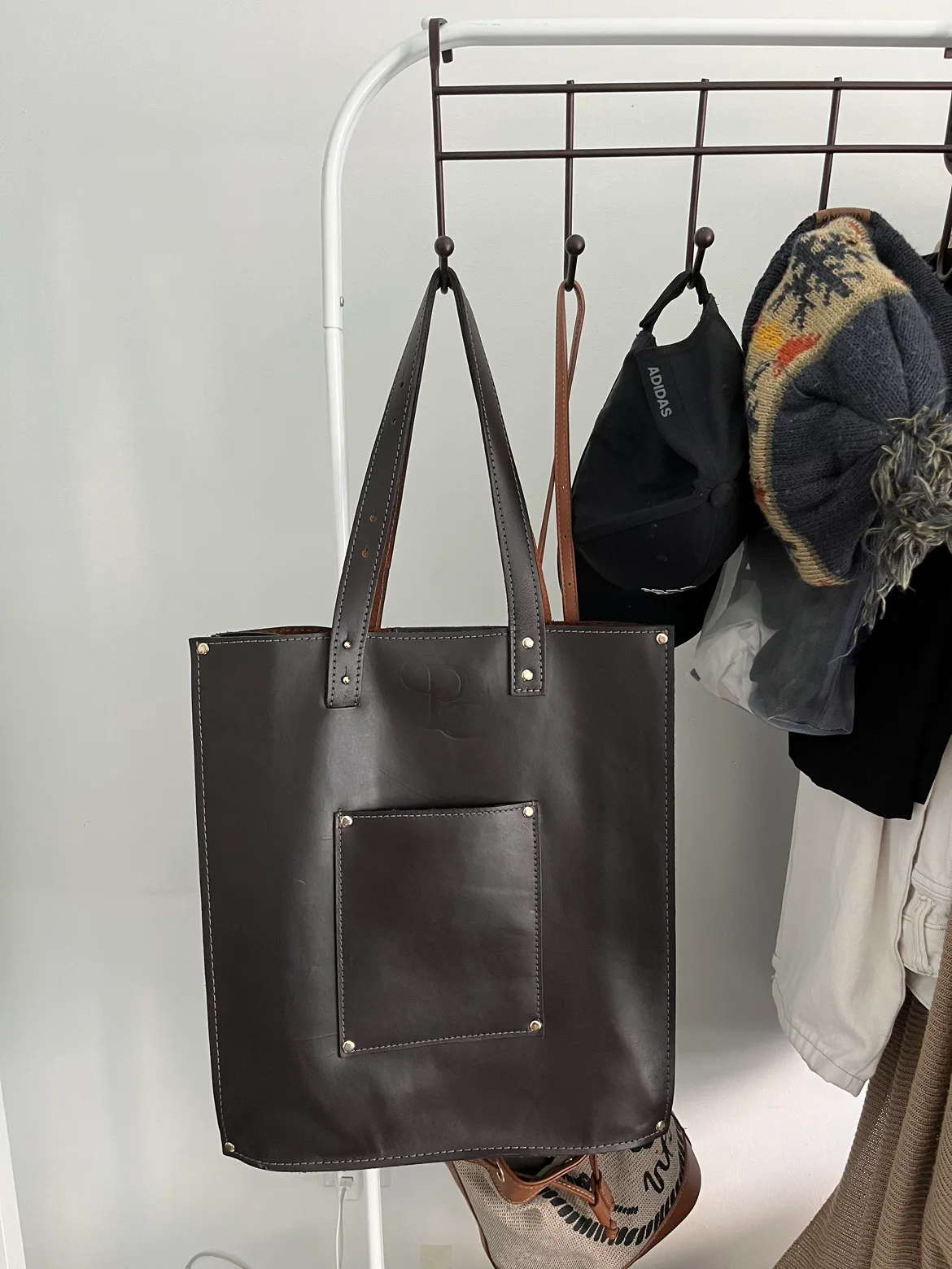Brown Leather Tote Bag image indicator(2)