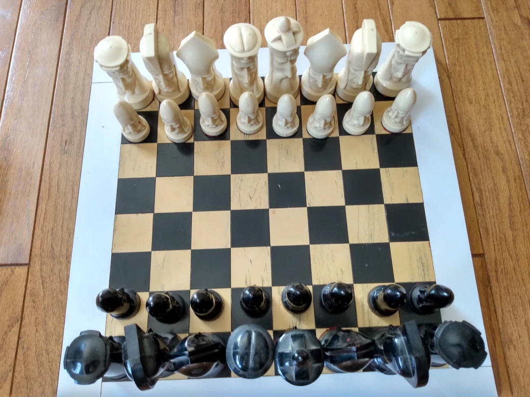 Gothic Chess Set by Ganine, Tournament Edition