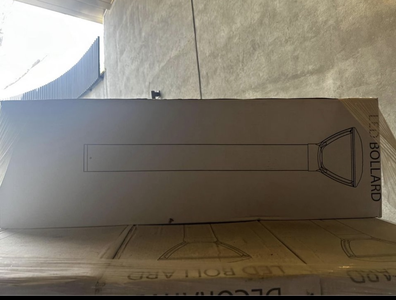 Intrigue Lighting LED Bollard - photo 2