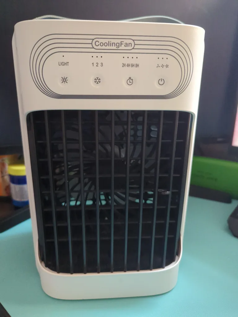 USB Cooling Fan thumbnail
