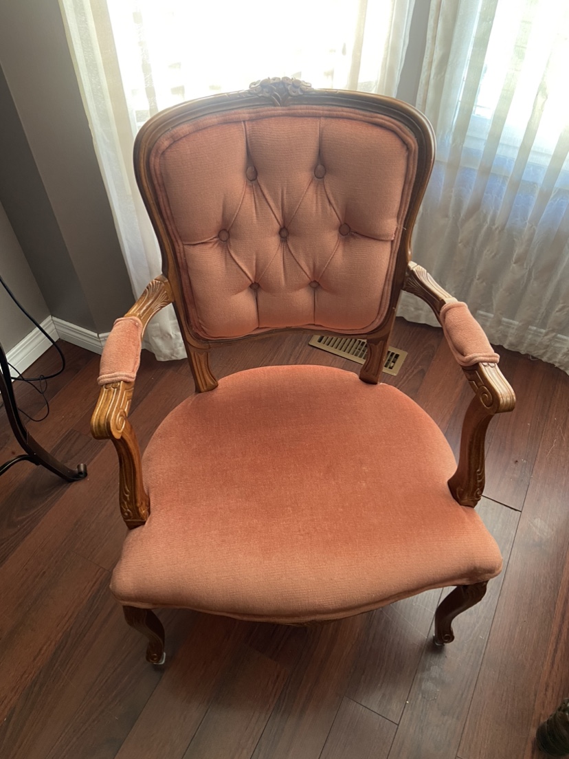 Antique Pink Velvet Chair - photo 2