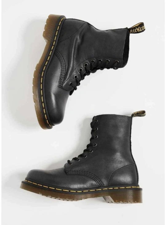 Dr Martens 1460 Boots