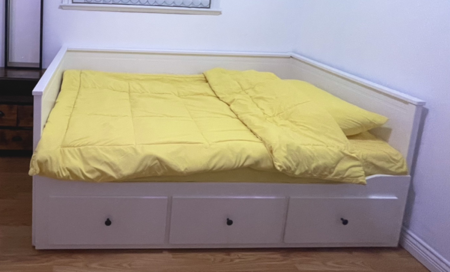 IKEA Daybed with Storage & mattress