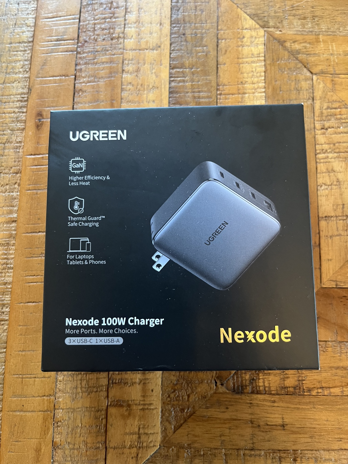 UGREEN 100W Nexode Fast Charger - photo 3