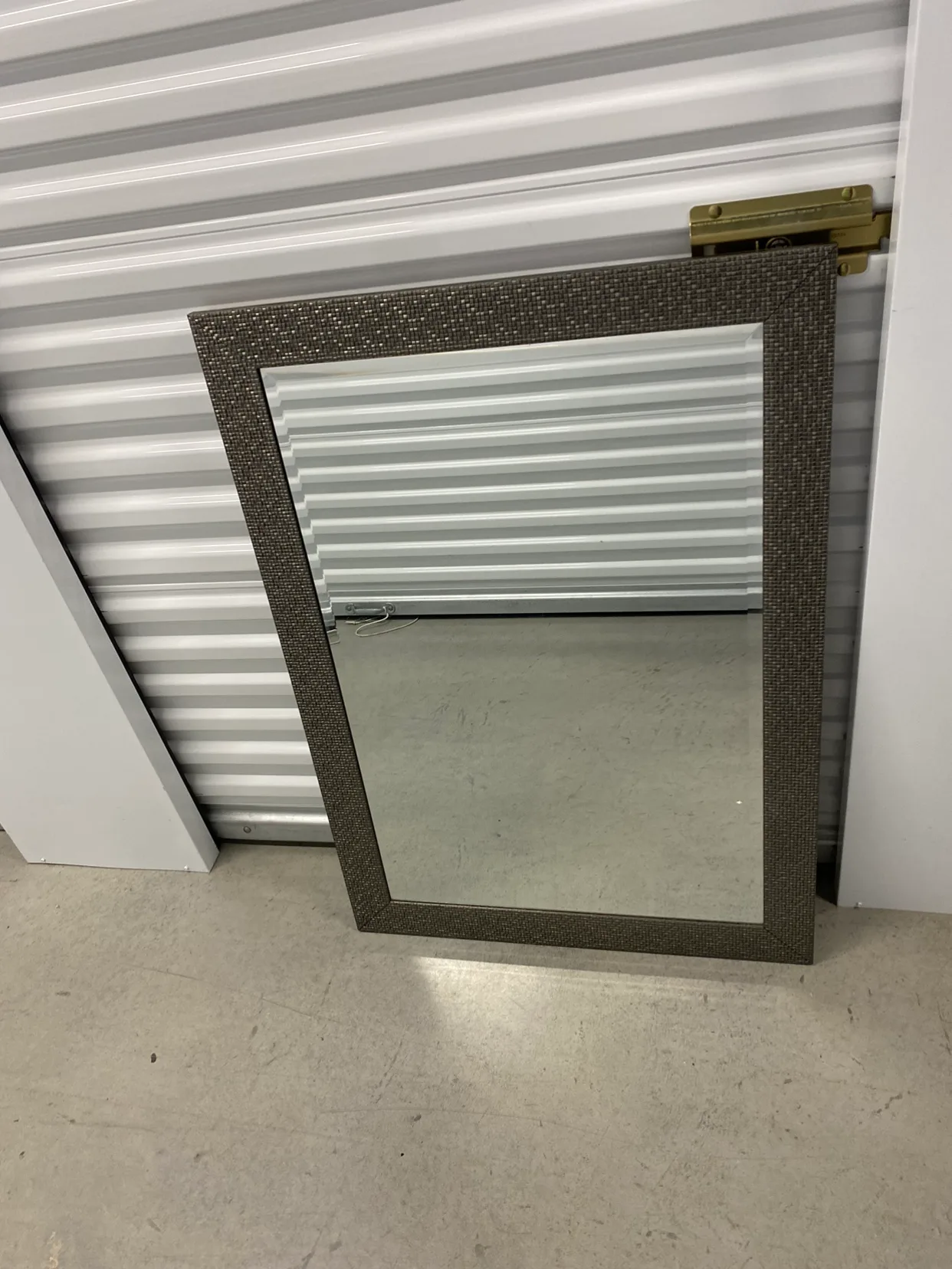 Silver Framed Mirror image indicator(5)