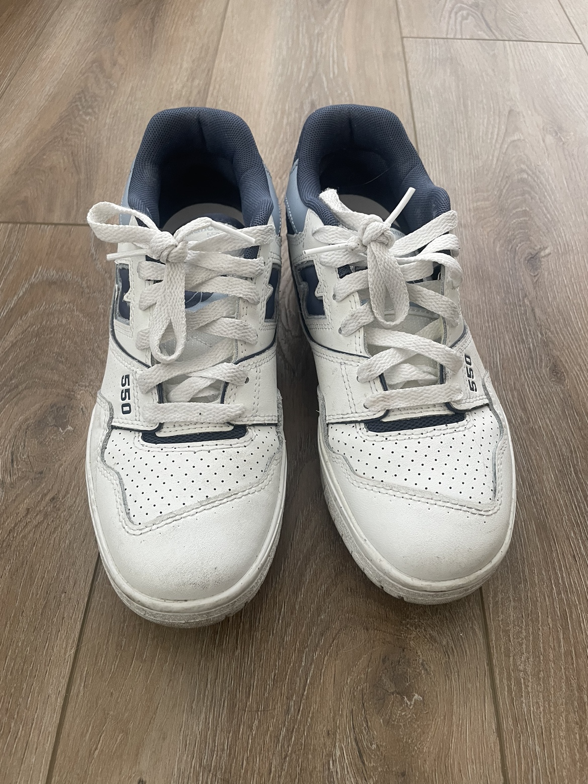New Balance 550 Women’s size 7.5