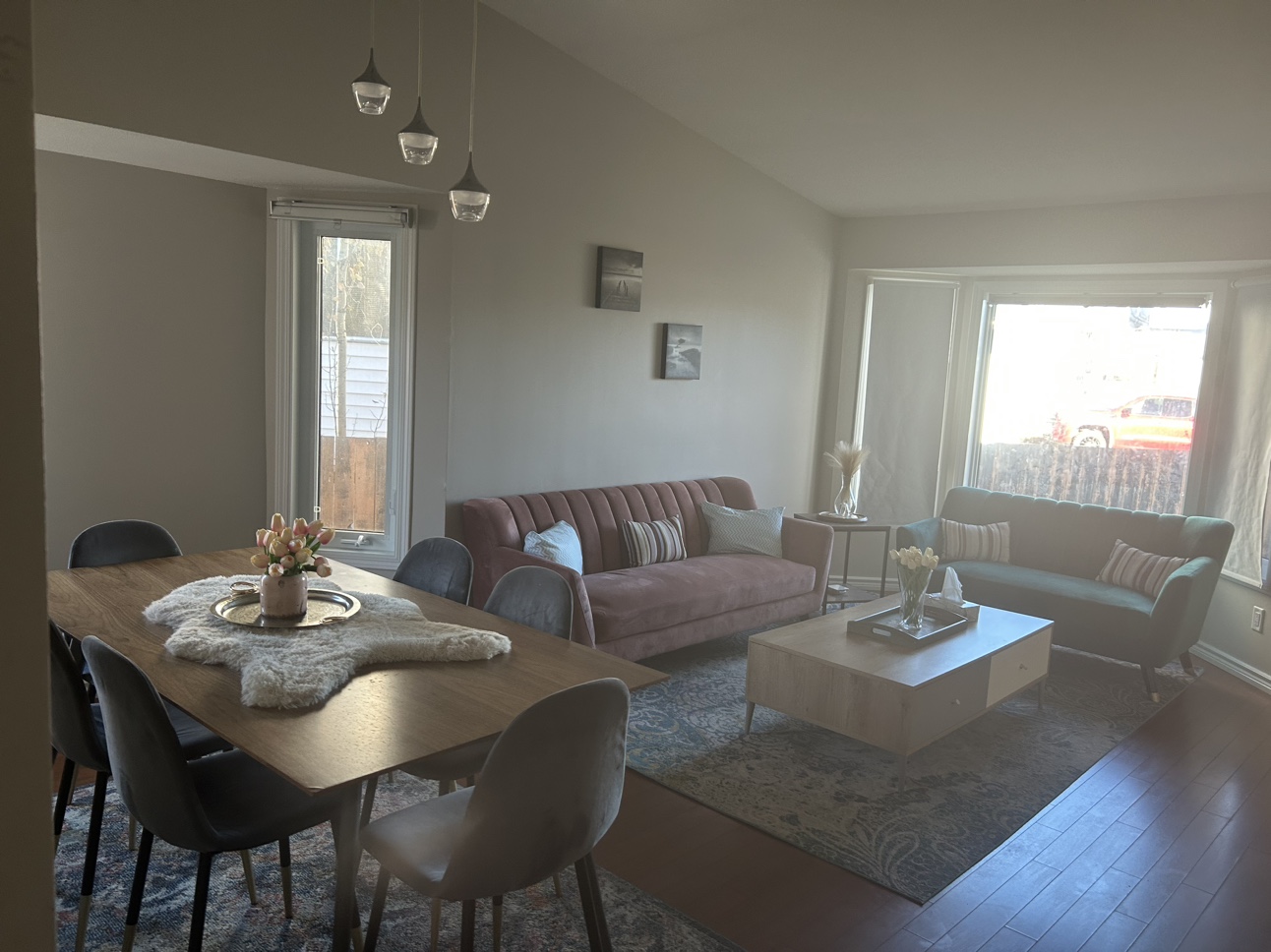 Dining Table and 6 Chairs