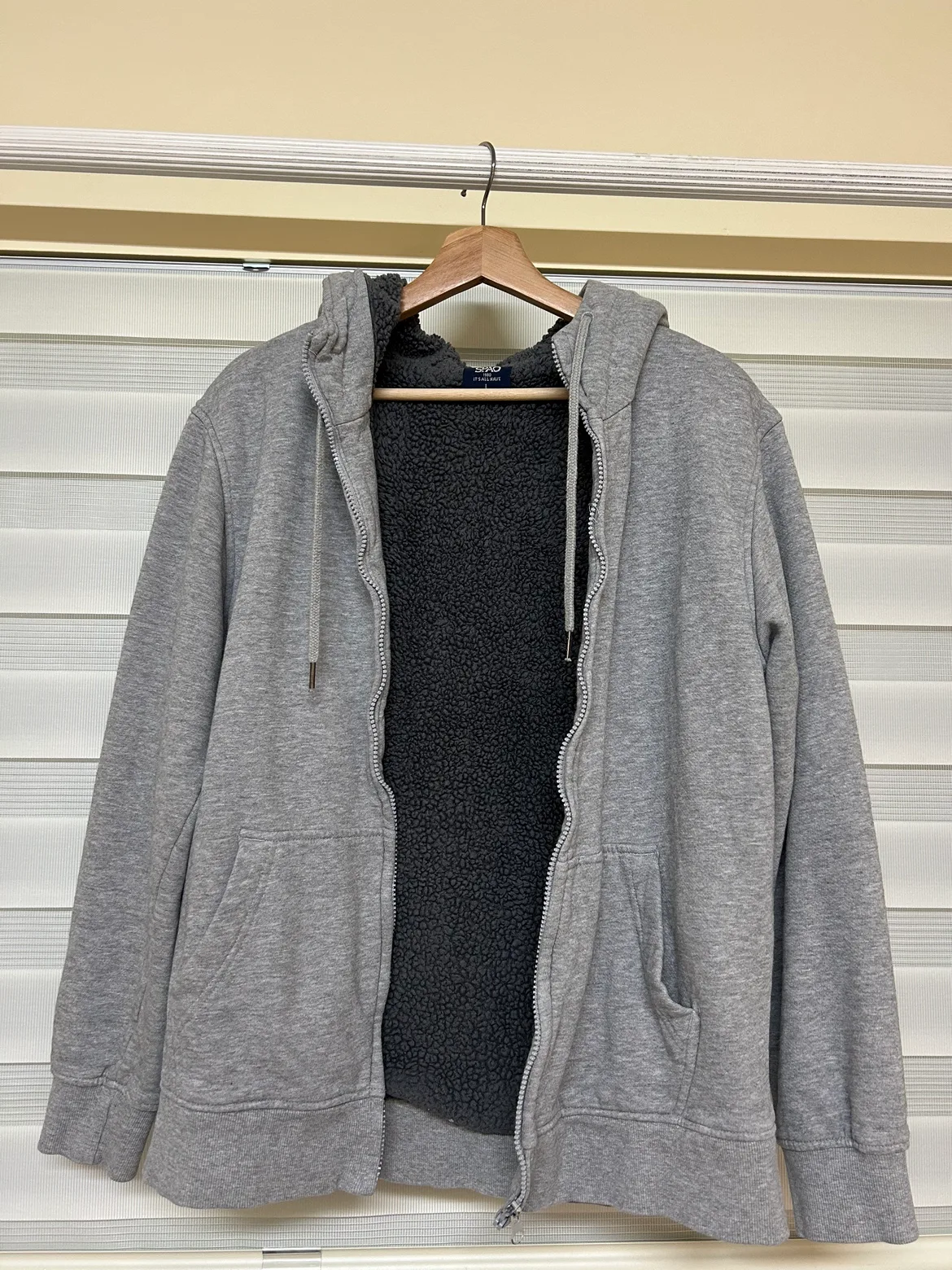 Hoodie thumbnail