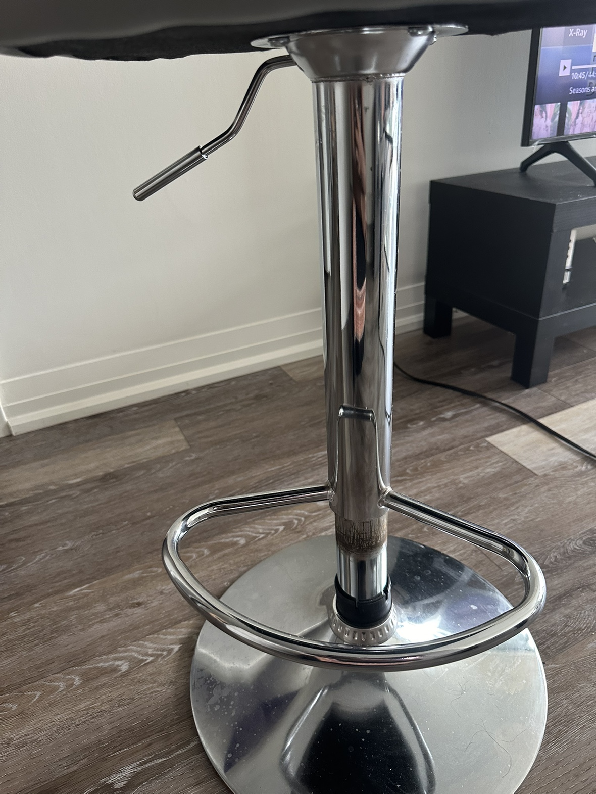 Grey Bar Stool moving sale - photo 5