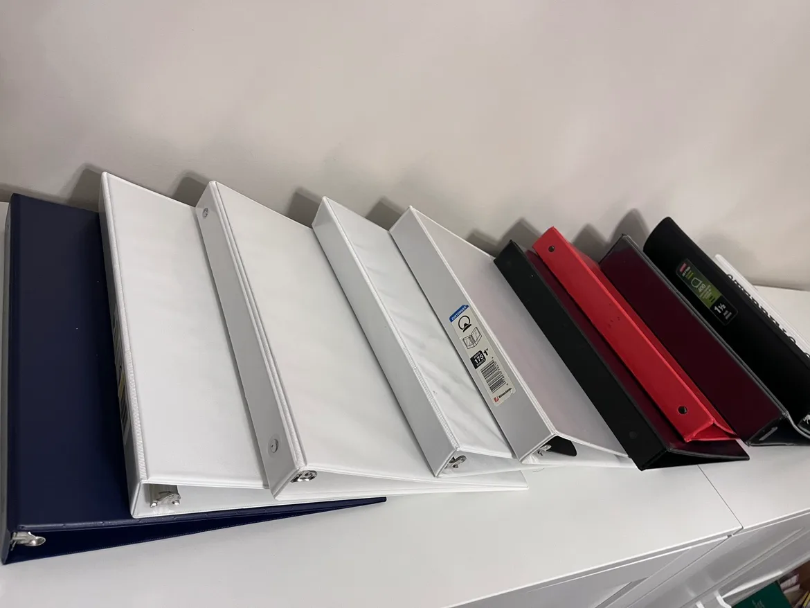 10 Binders various sizes thumbnail