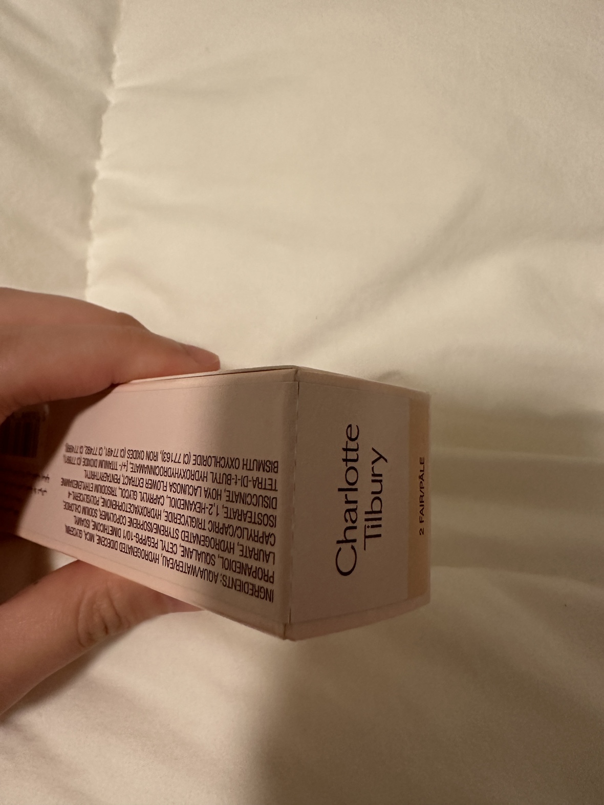 Charlotte Tilbury Hollywood Flawless Filter - photo 3