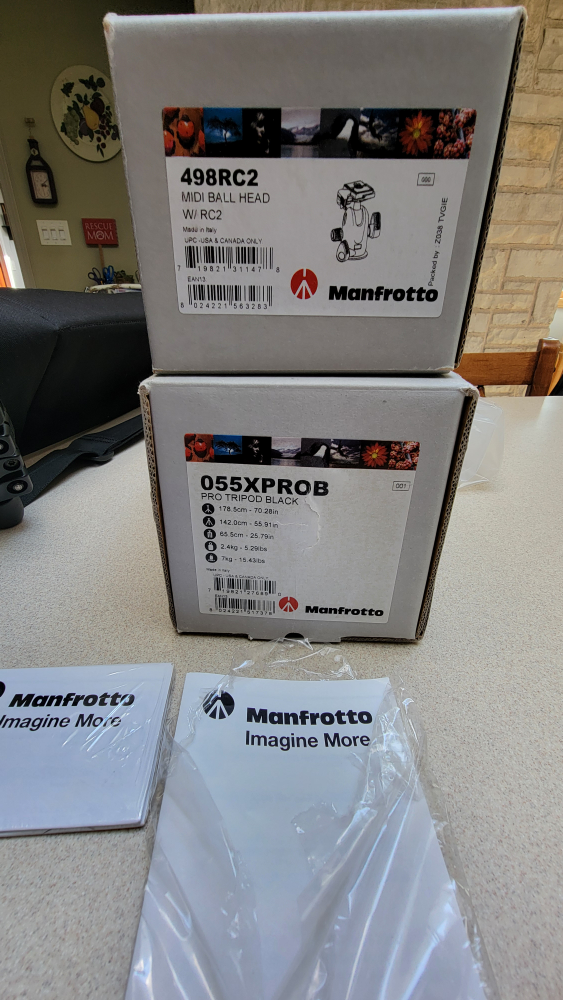 Manfrotto 055XPROB Tripod 498RC2 Pro Tripod Head Kit  Padded Bag - photo 5