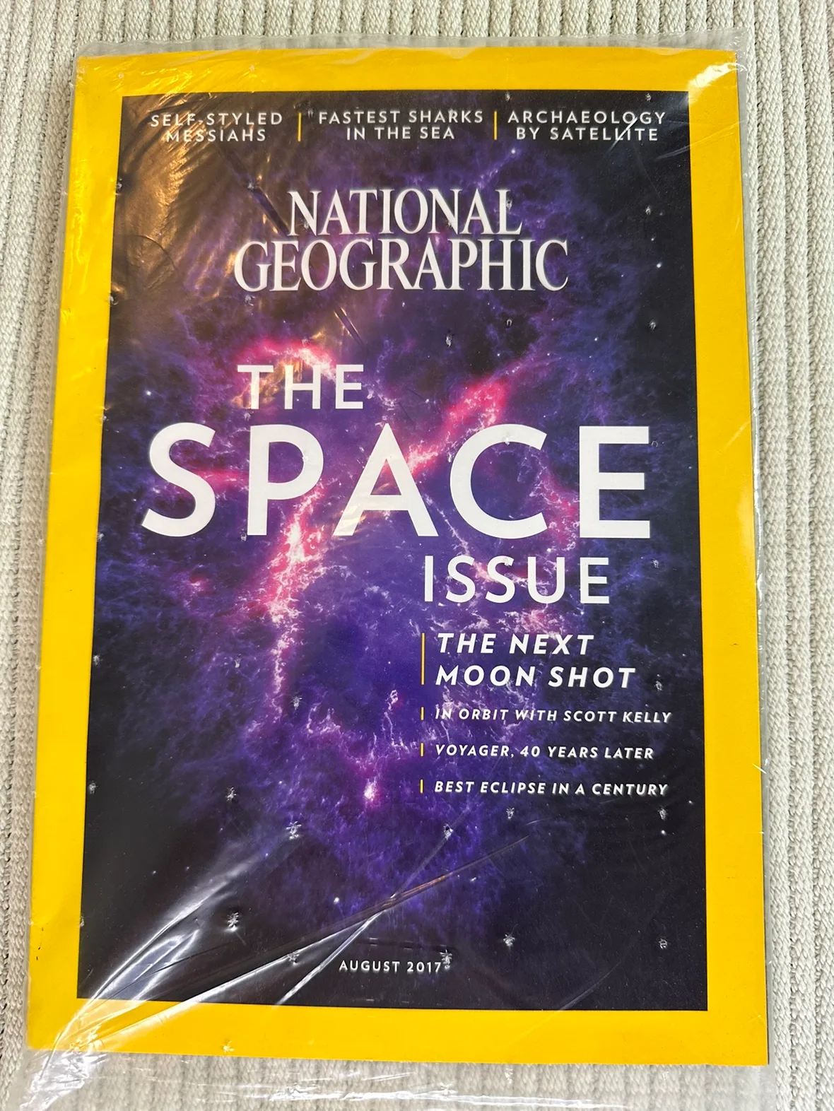 National Geographic Magazine Aug. 2017: The Space #freecycle thumbnail