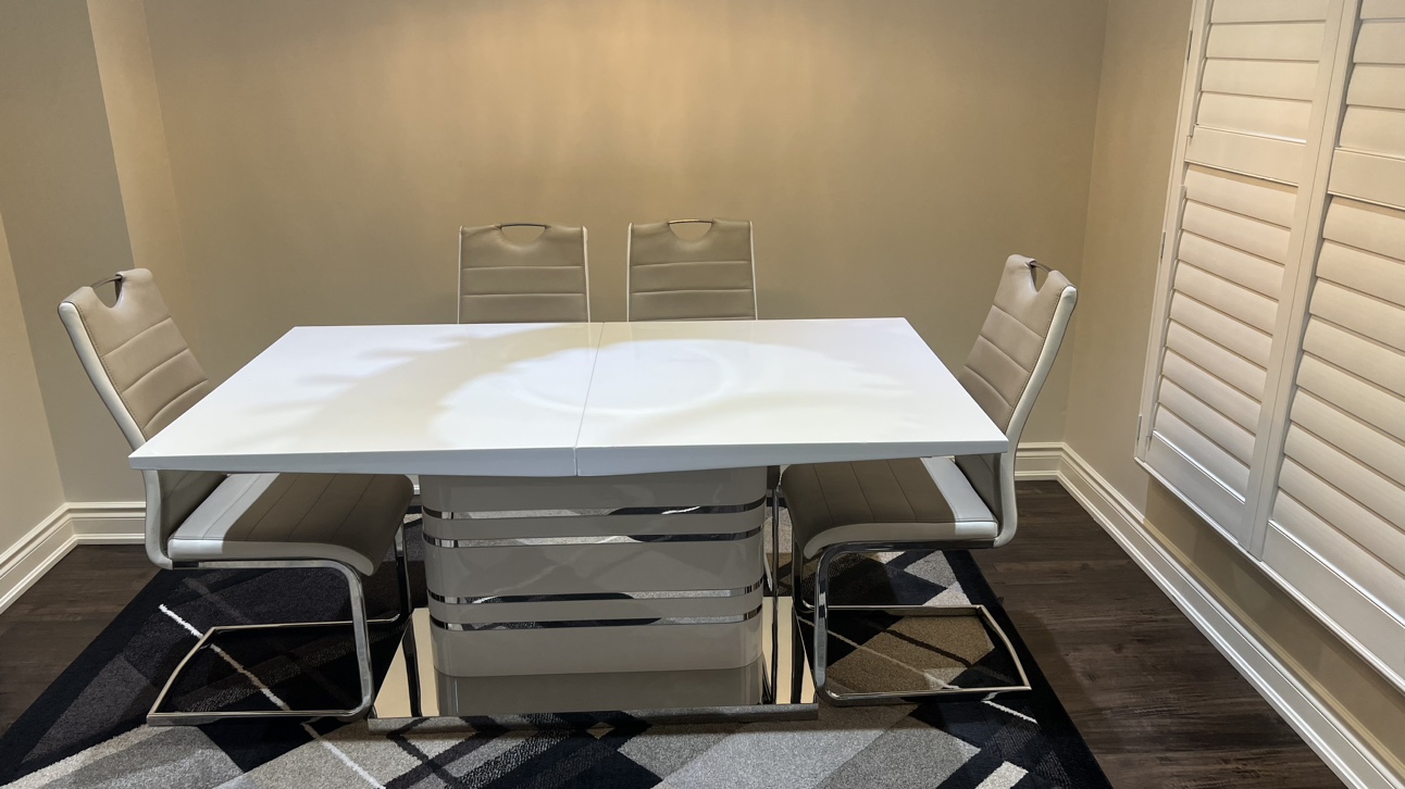 White Dining Table with 4 Chairs - photo 2