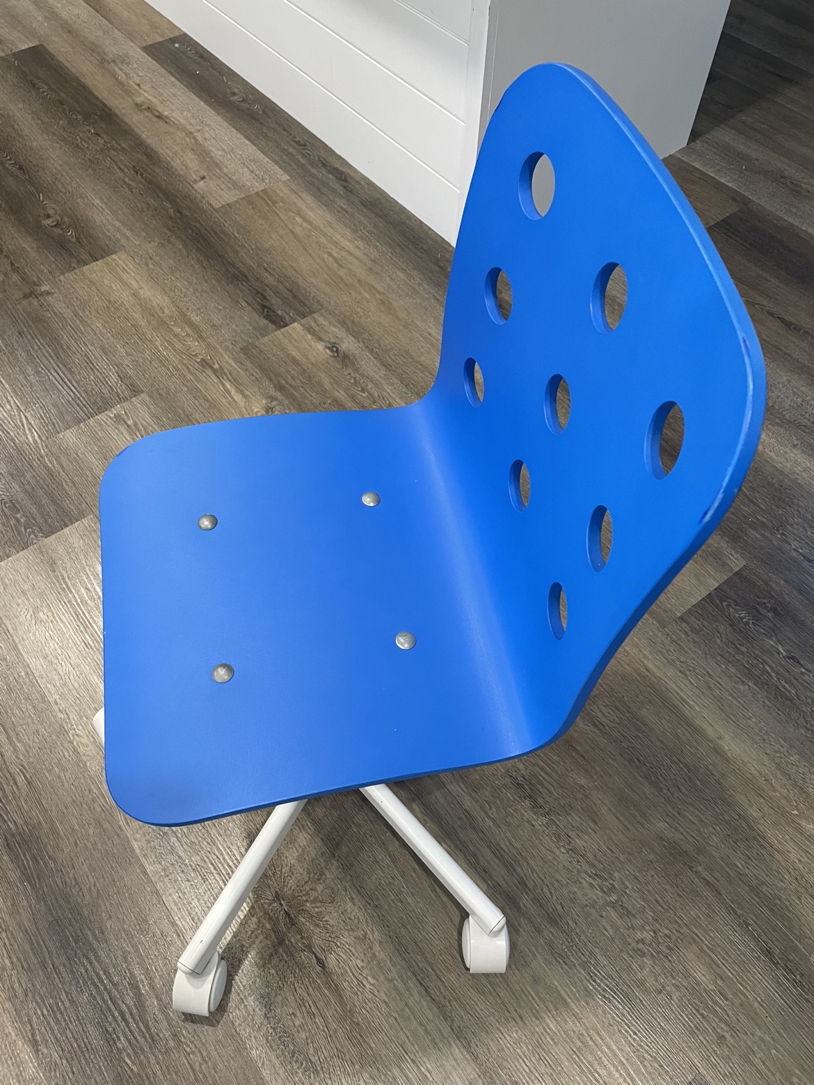 Blue Children's Desk Chair - photo 3