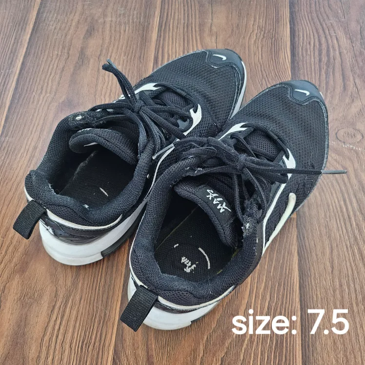 Nike/ Vans/ Converes image indicator(6)