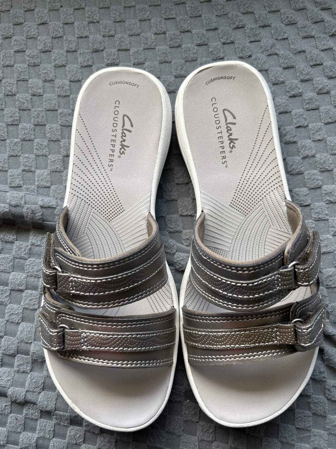 Clarks Cloudsteppers Sandals