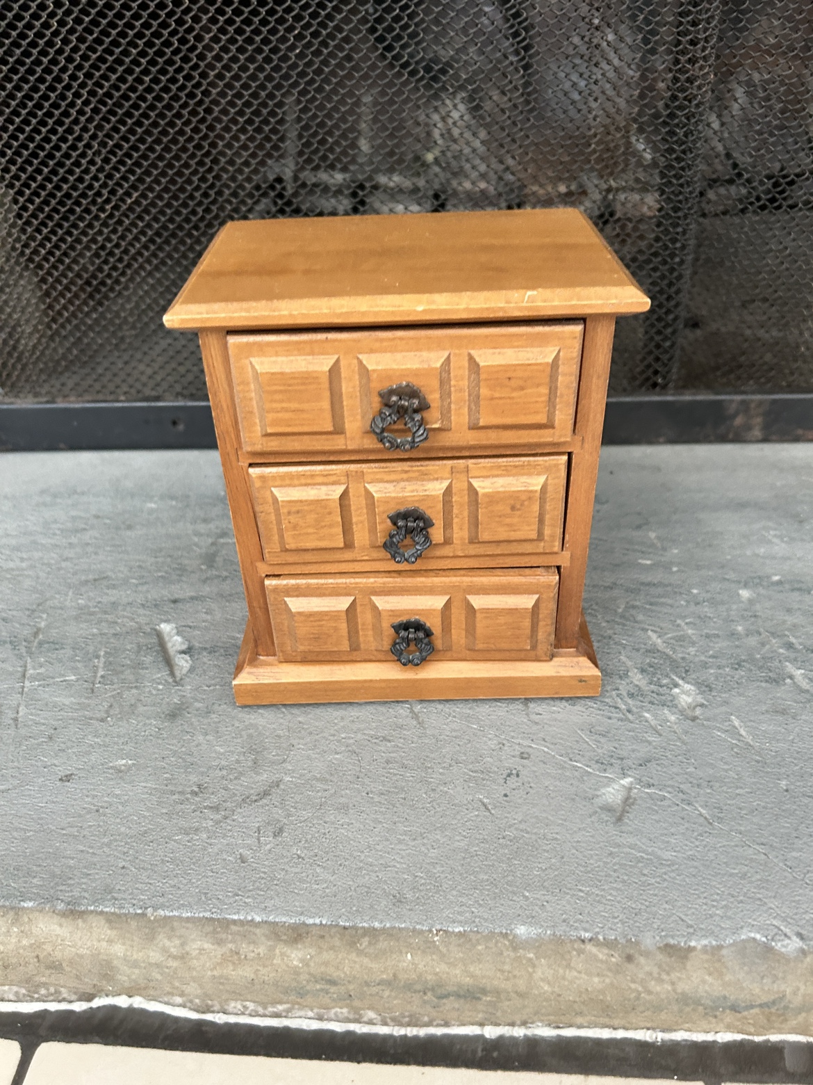 Wooden Three Drawer Jewelry Box