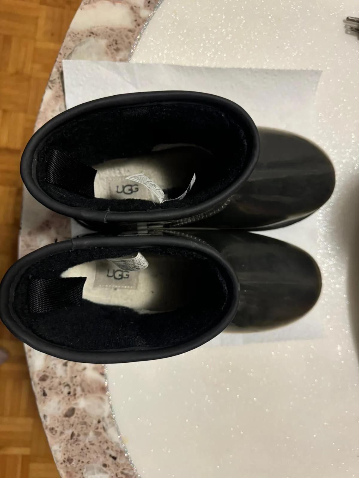 UGG Classic Clear Mini Boots image indicator(3)