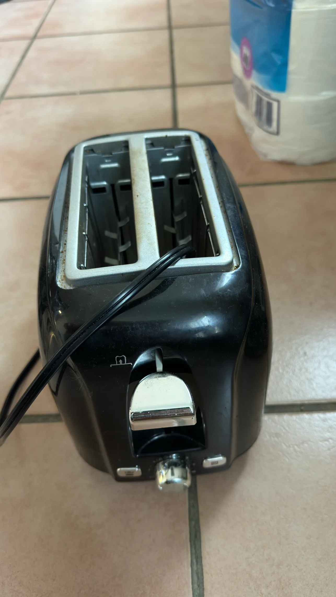 Black 2-Slice Toaster image indicator(2)