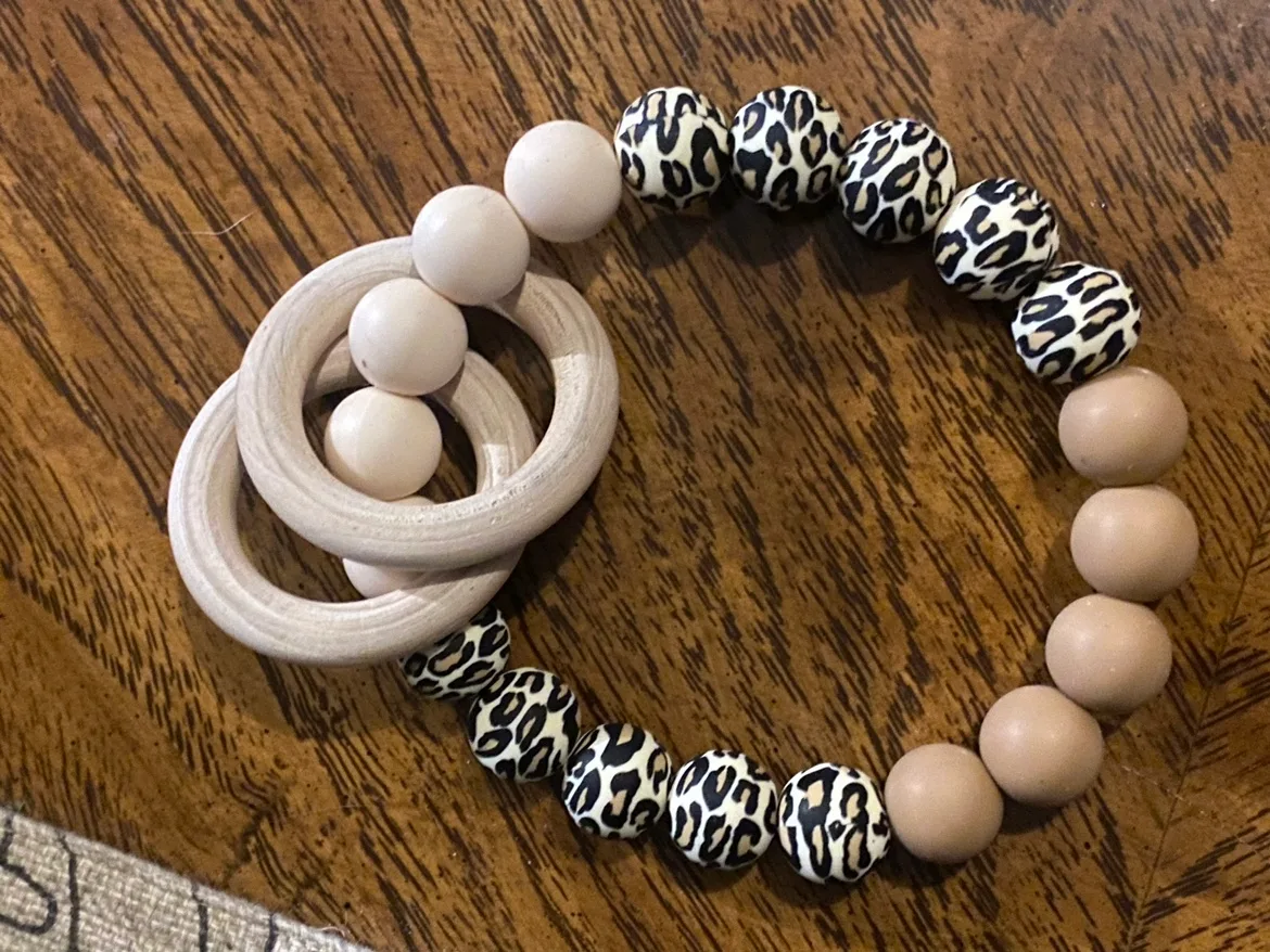 Wooden Baby Teether image indicator(2)