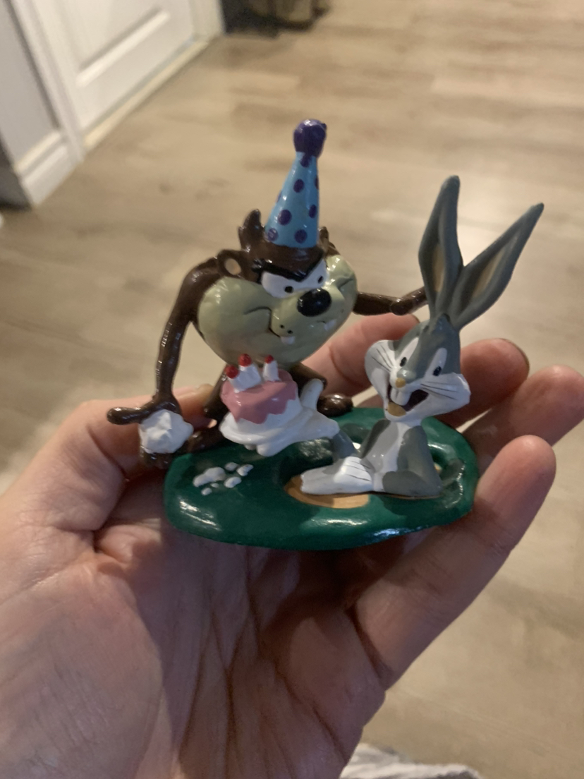 $5 looney tunes figures or cake toppers