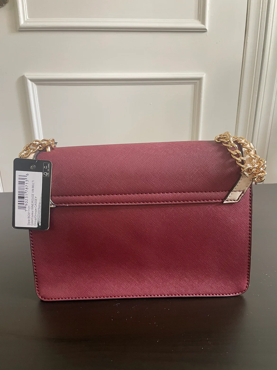 Guess Burgundy and Cream Chain Bag image indicator(2)