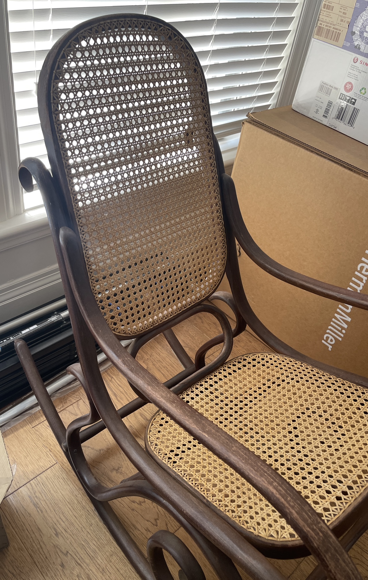 Rocking chair - photo 2