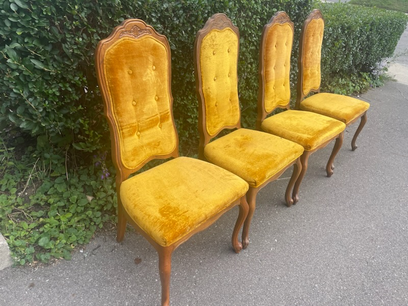 vintage chairs - photo 2
