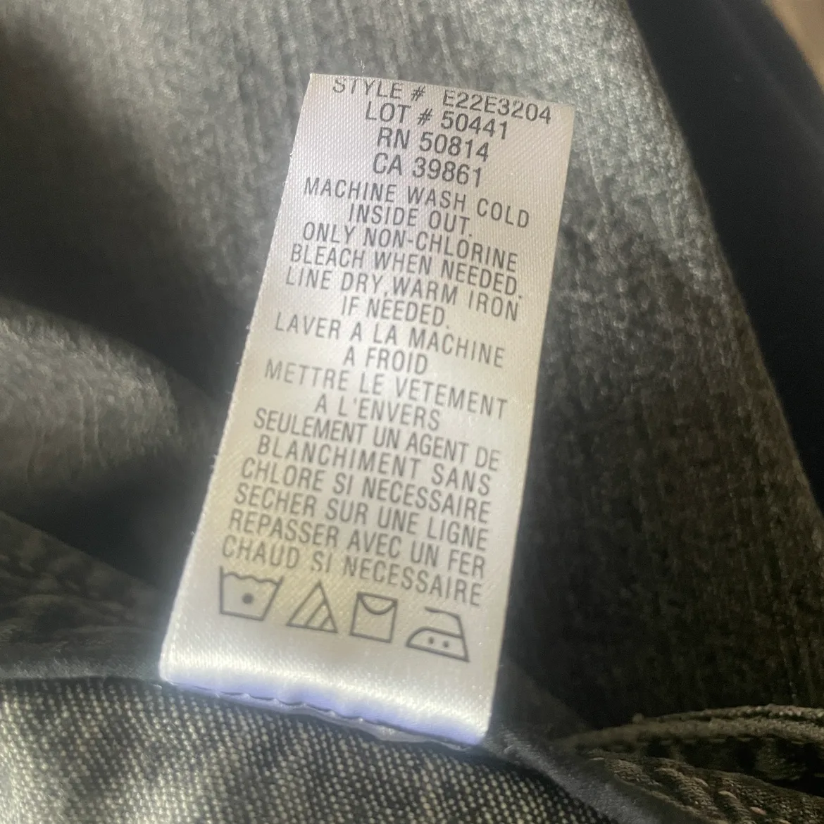 Elie Tahari Black Straight Leg Jeans Size 8 image indicator(7)