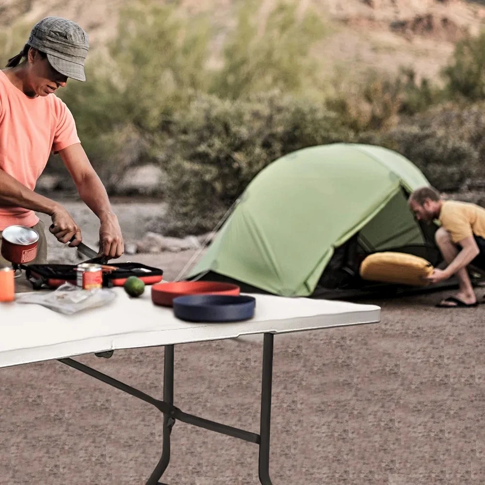 5 ft. Indoor/Outdoor Centre-Folding Table - photo 4