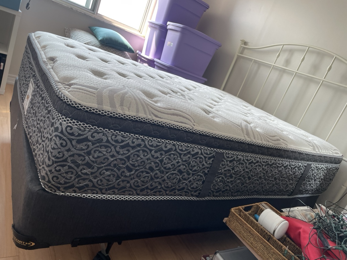 Double Mattress, box spring, frame/headboard - photo 2