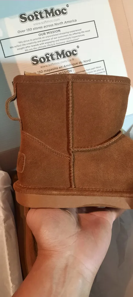 Brand New Women's Size 8 Softmoc Suede Booties image indicator(5)