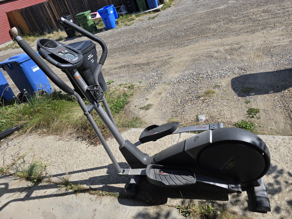 Elliptical and Stationary Bike - photo 4