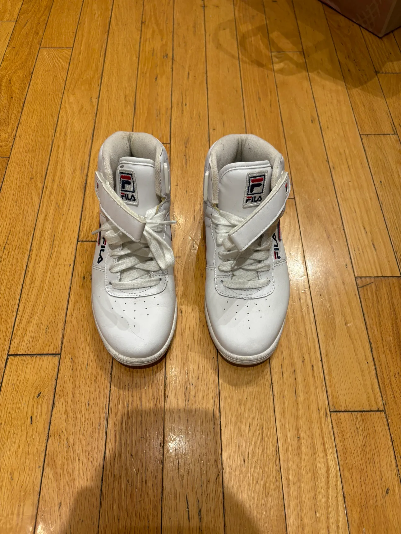 🤍7 Fila womens High-Top Sneakers image indicator(3)