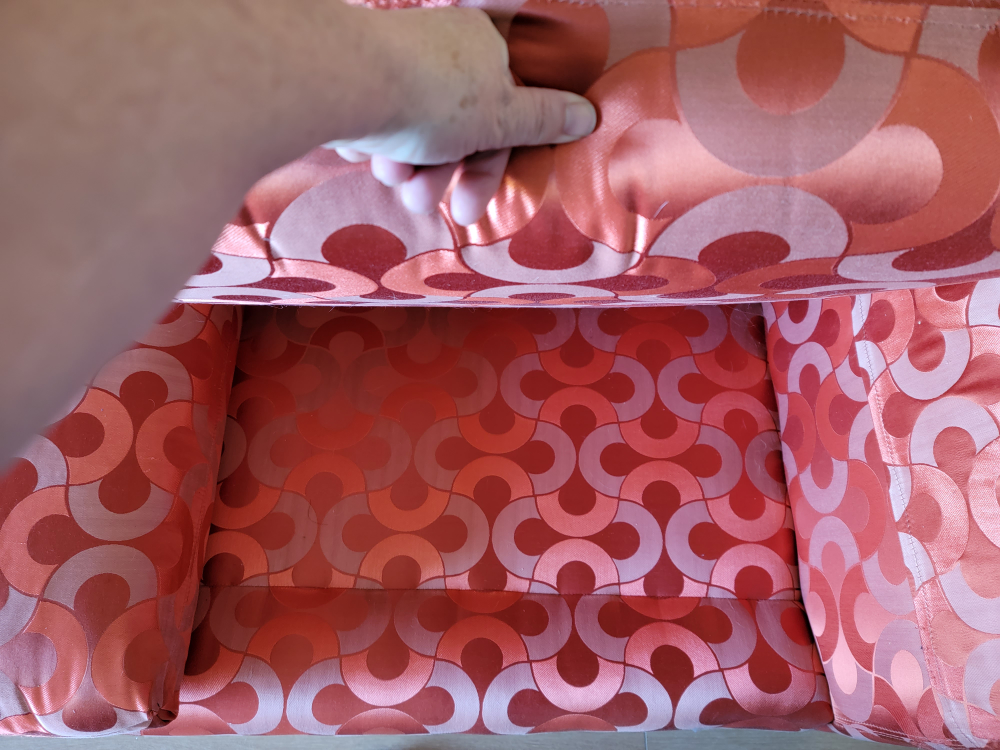 Vintage Orange Silk Love Seats - photo 2