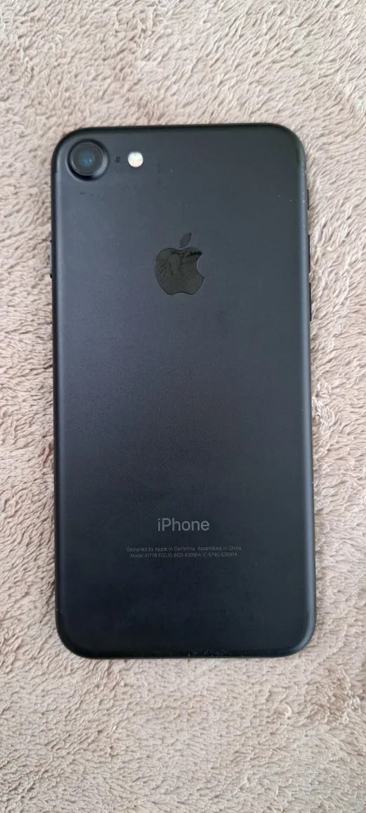 iPhone 7 Black