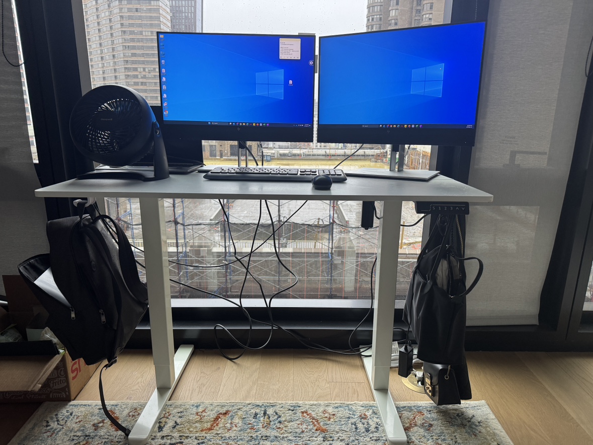 White Electric Standing Desk - photo 5
