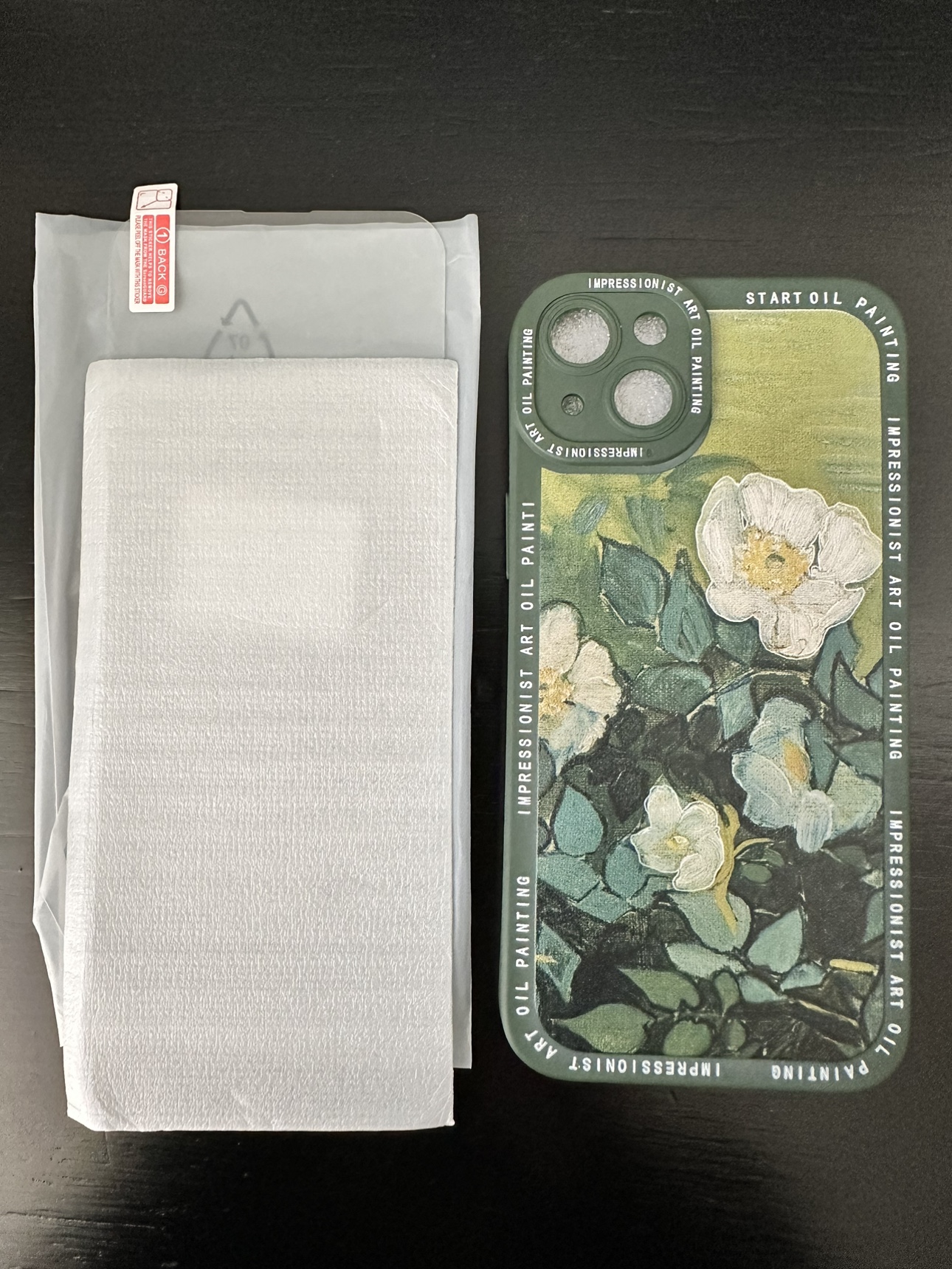 iPhone 14 plus case + screen protector