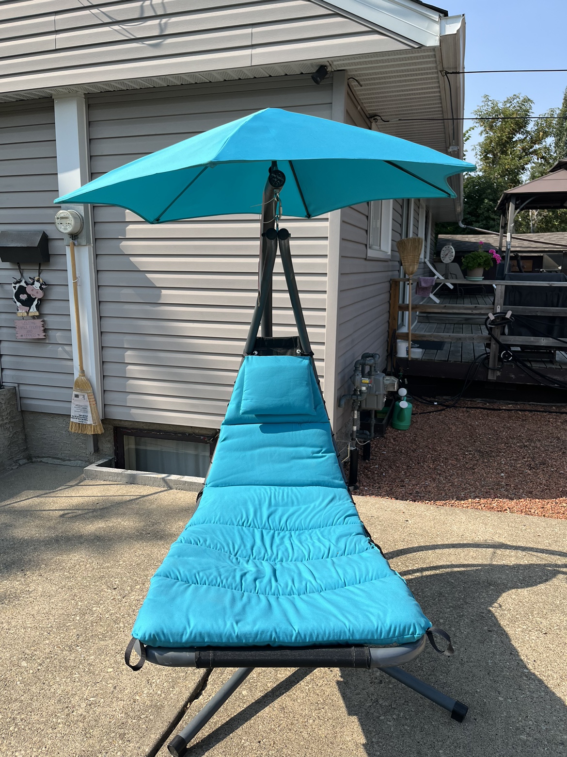 Vivere Hanging Patio Lounger with Umbrella - photo 4