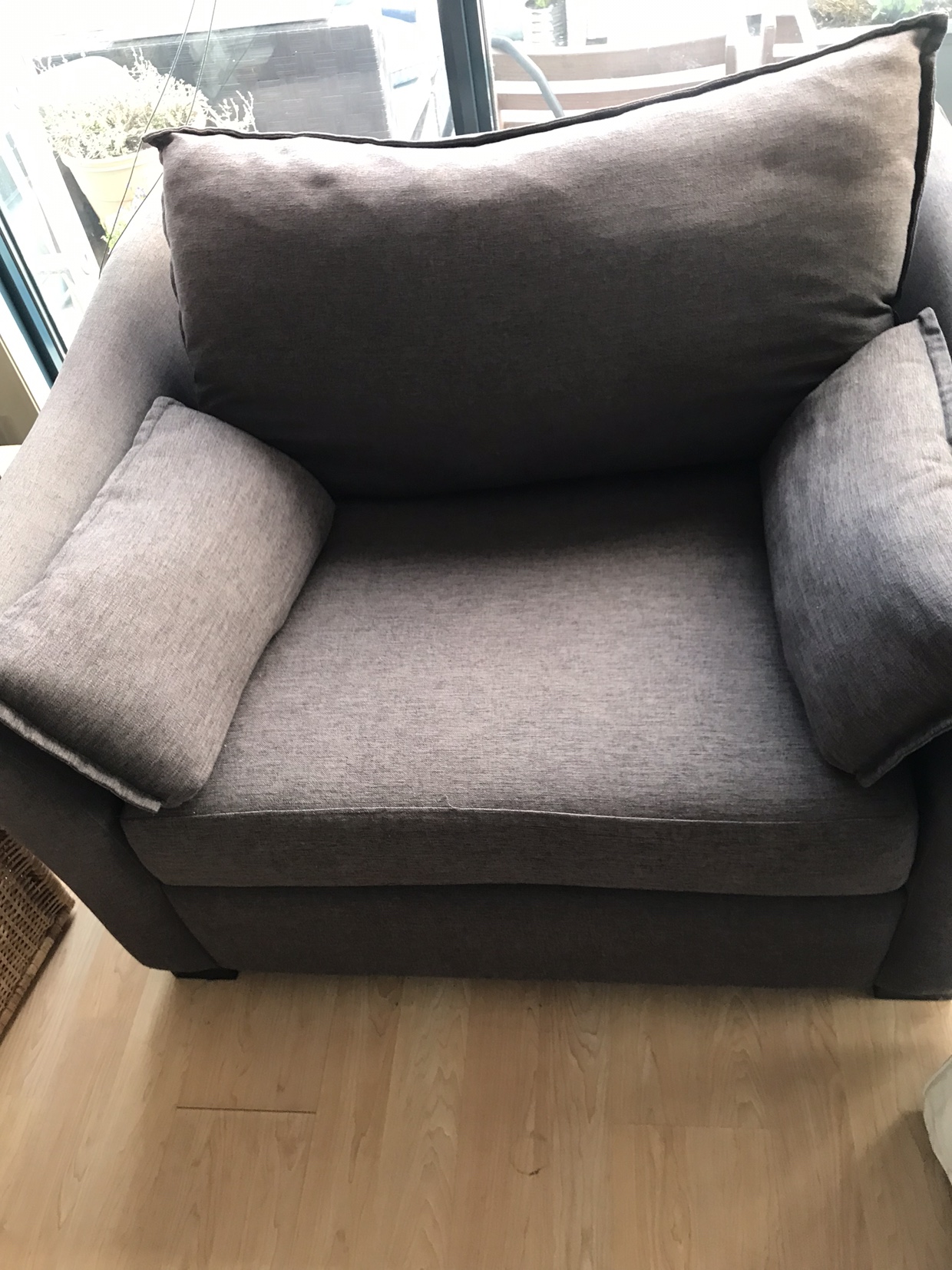 Two seater Armchair with Pillows - photo 3