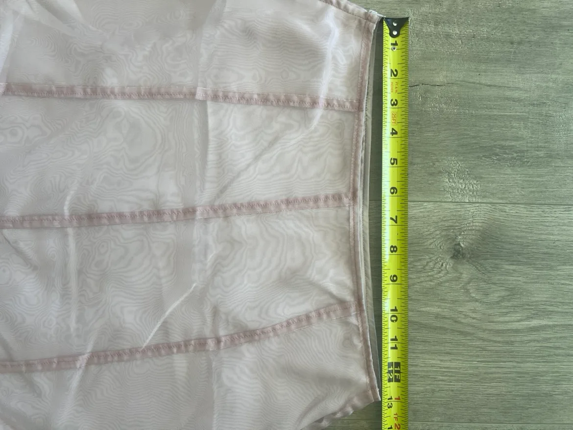 Pink Satin Mini Skirt by Benetton XS / S image indicator(8)