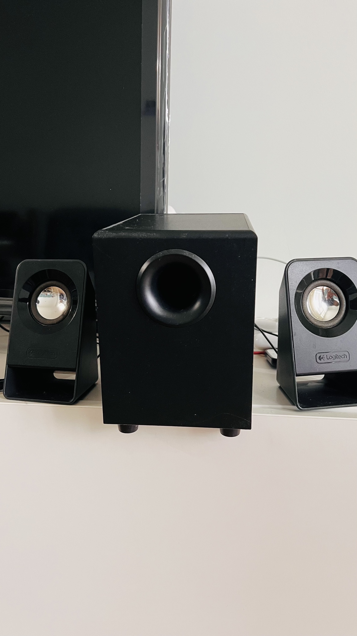 Logitech Speaker System - photo 2
