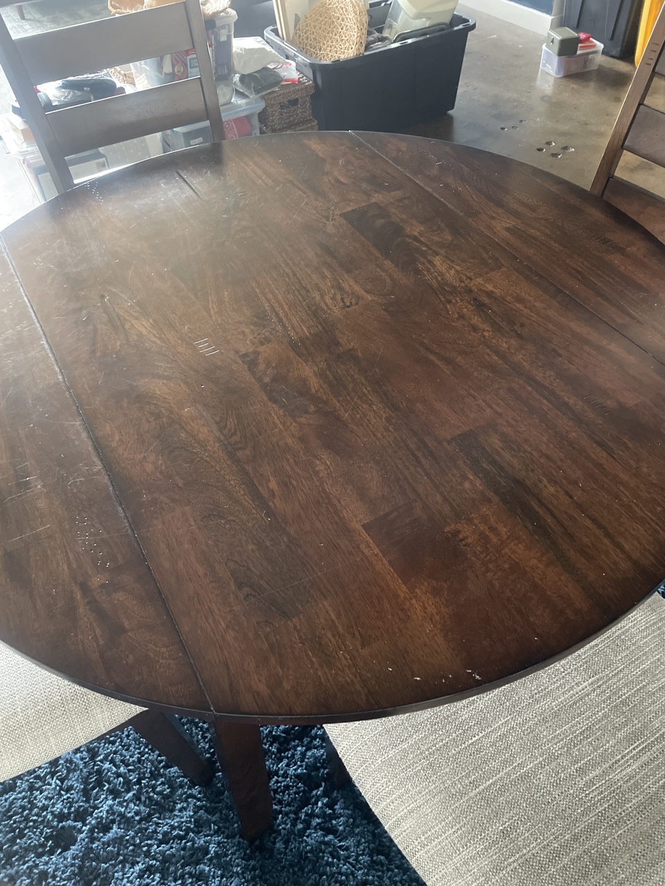 Round Table with 4 Chairs - photo 4