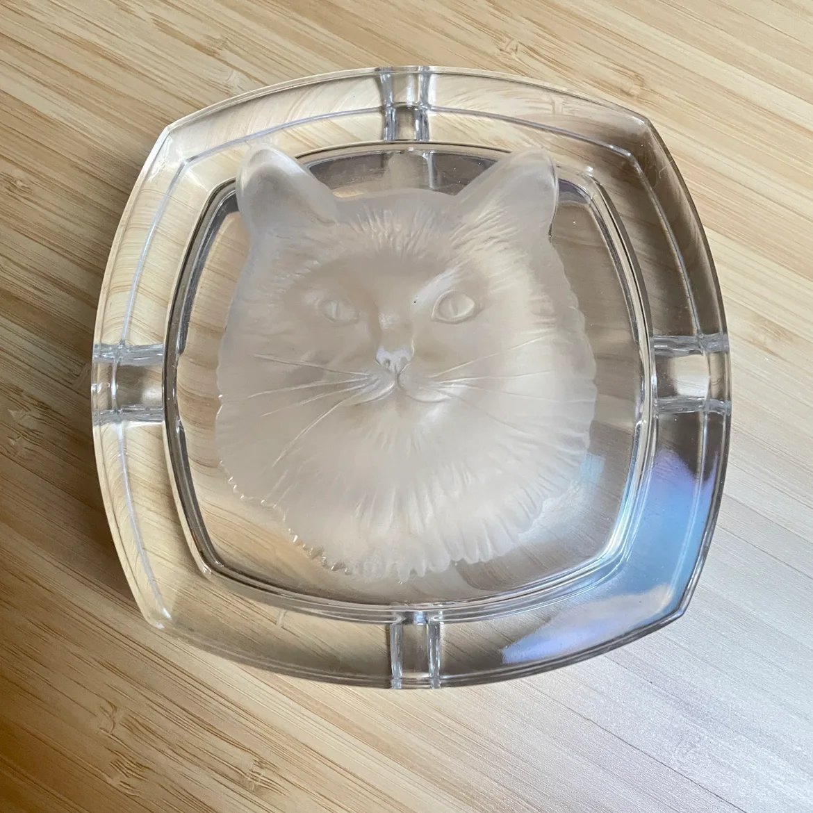 🧡Glass Cat Ashtray image indicator(2)