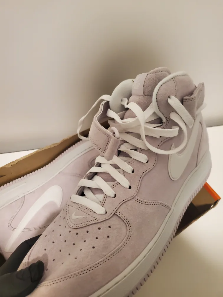 Nike Air Force 1 image indicator(2)