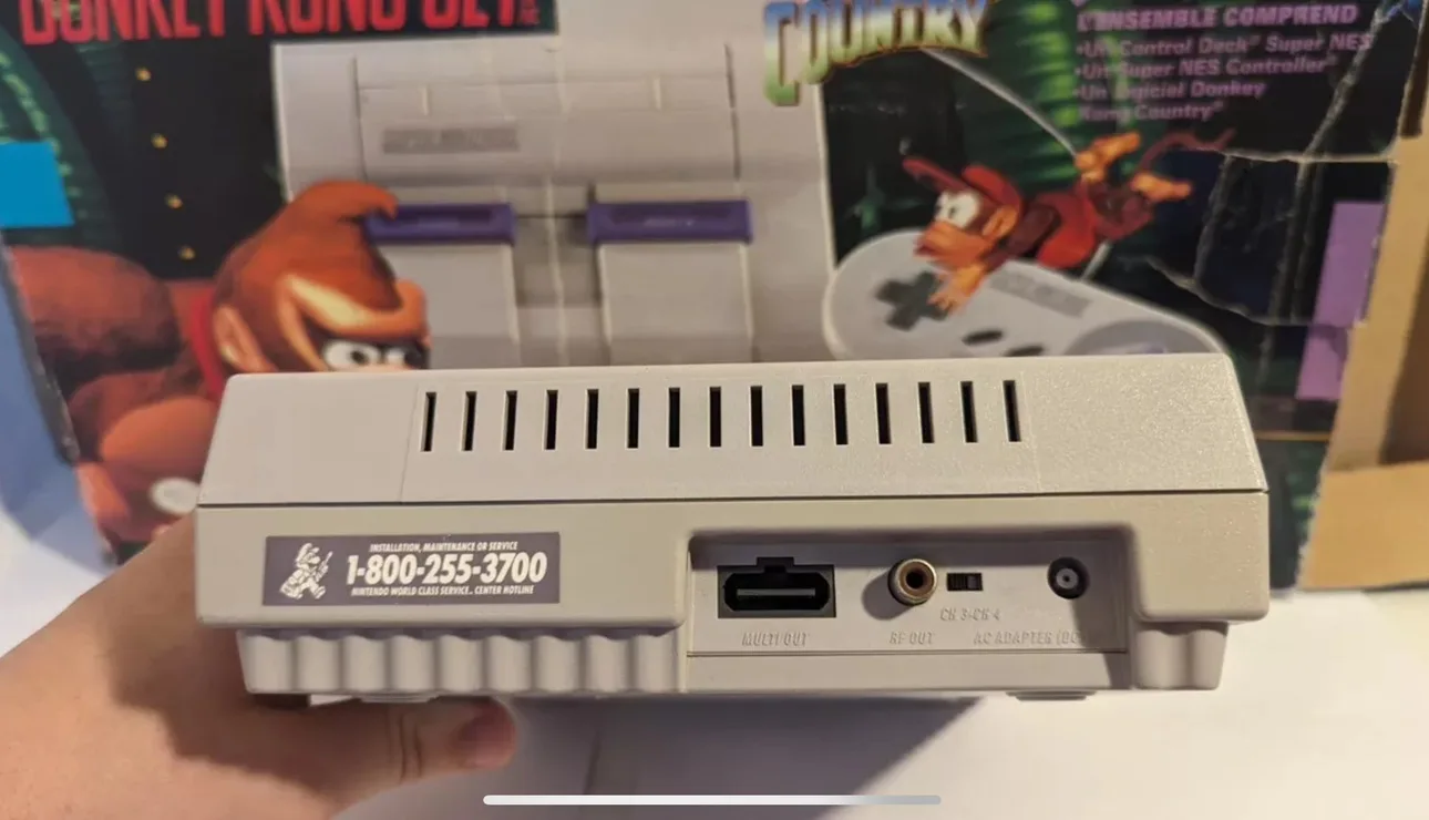 Super NES Donkey Kong Country Set (complete in box) *rare* image indicator(5)